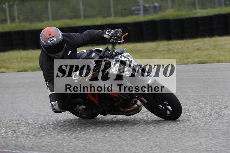 /Archiv-2024/13 22.04.2024 Plüss Moto Sport ADR/Einsteiger/13